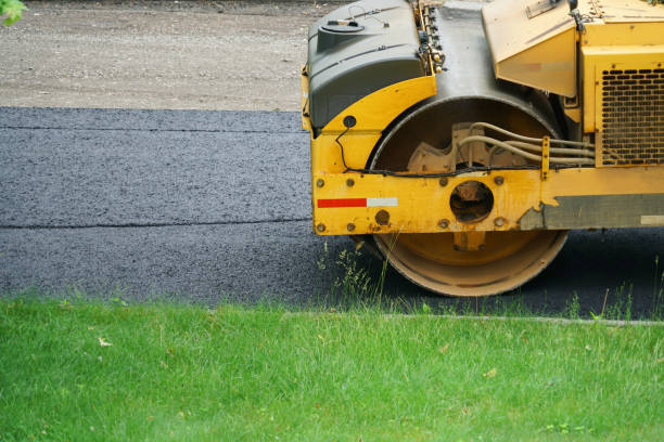 Reasons to Select Us for Your Driveway Paving Requirements in Rexland Acres, CA
